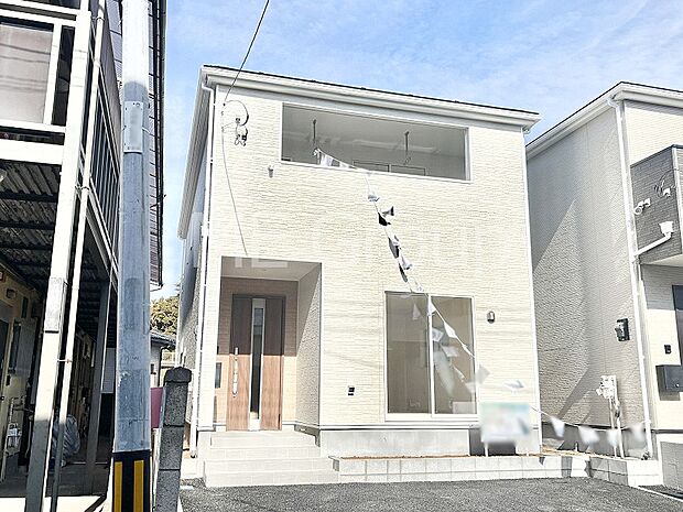 【現地外観写真】溢れる陽光でご家族の笑顔も輝く