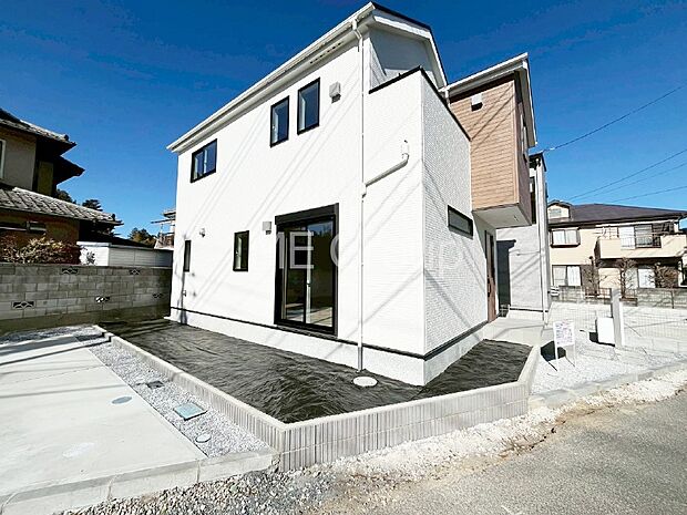 【現地外観写真】溢れる陽光でご家族の笑顔も輝く