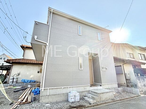 【現地外観写真】溢れる陽光でご家族の笑顔も輝く