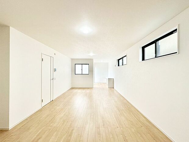 【ダイニング】家族が自然と集まる憩いのスペースになりそう