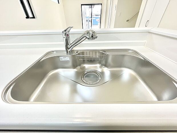 【その他設備(レンジフード)】基本的なお手入れはフィルターのみ！お手入れのしやすさも魅力です。