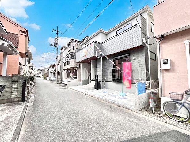 【前面道路含む現地写真】前面道路はきちんと整備されています  