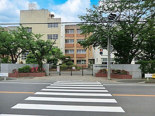 久喜市立久喜中学校（約1,480m・徒歩19分）