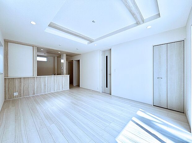 【ダイニング】家族が自然と集まる憩いのスペースになりそう