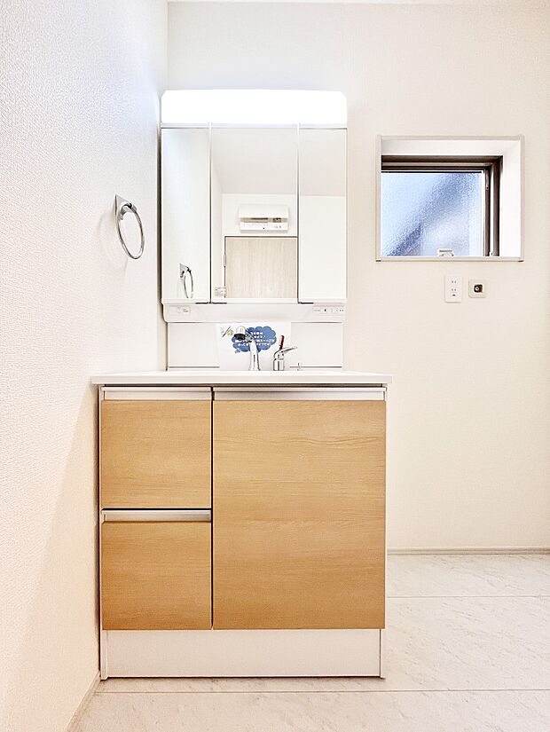 【洗面台・洗面所】収納力と機能性に優れた洗面化粧台