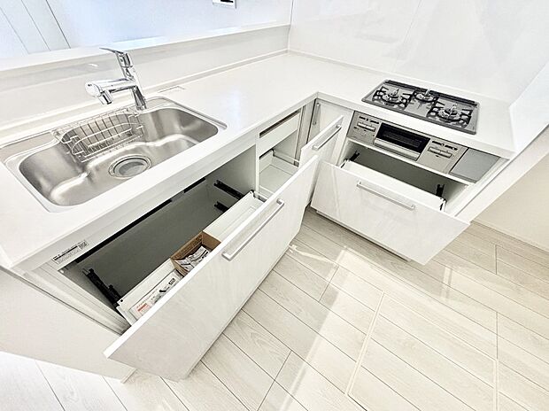 【その他設備(スライド収納)】使いやすさを優先したスライド式収納タイプ！