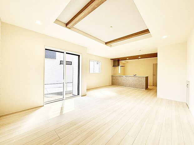 【ダイニング】家族が自然と集まる憩いのスペースになりそう