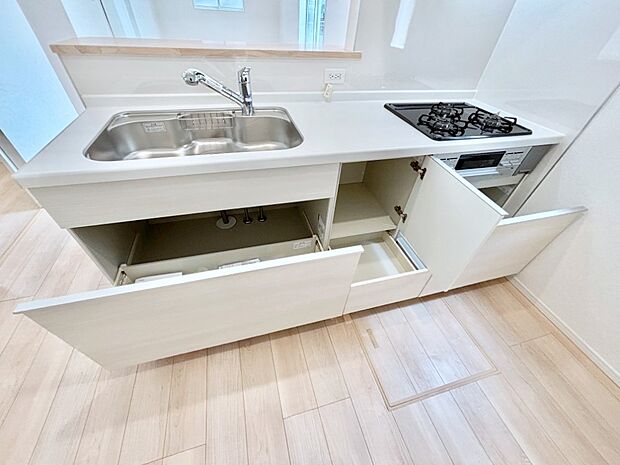 【その他設備(スライド収納)】使いやすさを優先したスライド式収納タイプ！