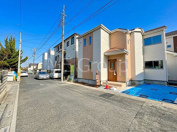 【前面道路含む現地写真】堂々完成！！ ここから始まる新生活を応援いたします！ 