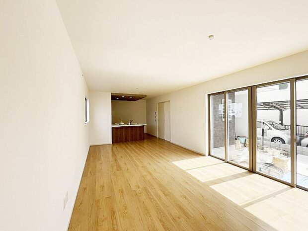 【ダイニング】家族が自然と集まる憩いのスペースになりそう