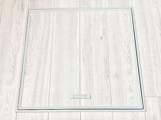 【その他設備(床下収納)】床下収納付き！日用品・非常用品の収納にも大活躍。