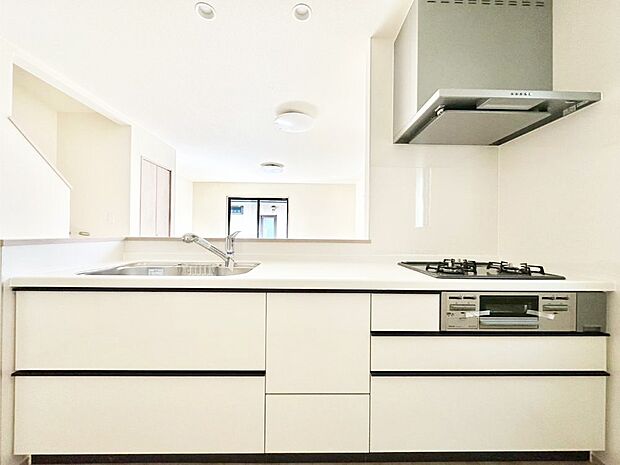 【キッチン】お料理を効率的に、楽しく！システムキッチン