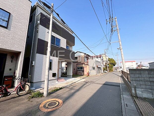 【前面道路含む現地写真】ここから始まる新生活を応援いたします