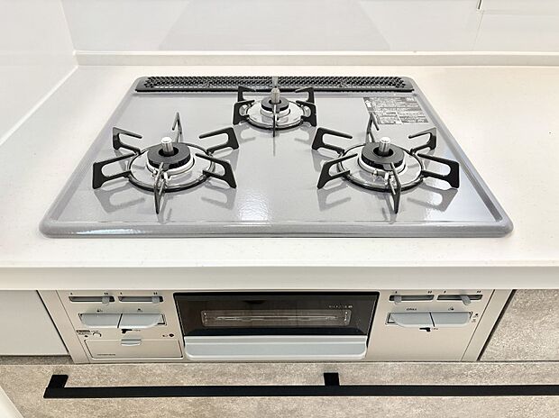 【その他設備(Ｓｉセンサーコンロ)】ガスコンロはＳｉセンサー搭載。火力調節や焦げ付き・消し忘れも防いでくれます。