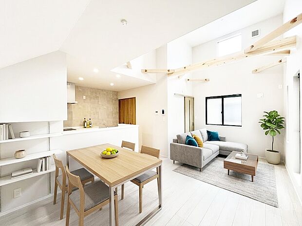 【リビング】落ち着いた雰囲気のLDKは家族みんなの快適空間※家具はCGです