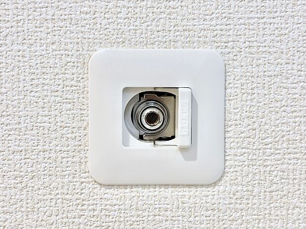 【冷暖房・空調設備(ガスコンセント)】ガスコンセントがあれば足元からすぐに温まるガスファンヒーターを設置できます！  