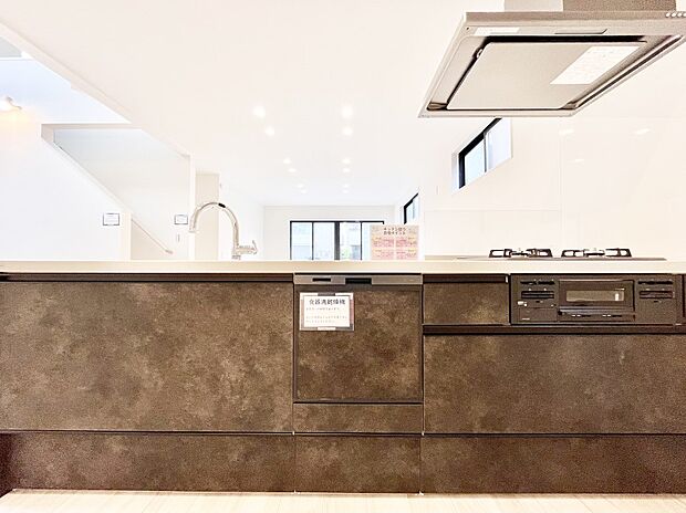 【キッチン】お料理を効率的に、楽しく！システムキッチン