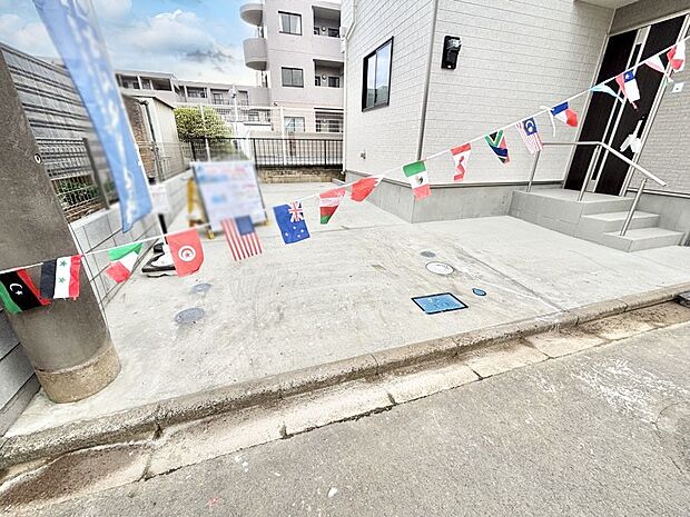 【駐車場】生活に欠かせない駐車スペース。