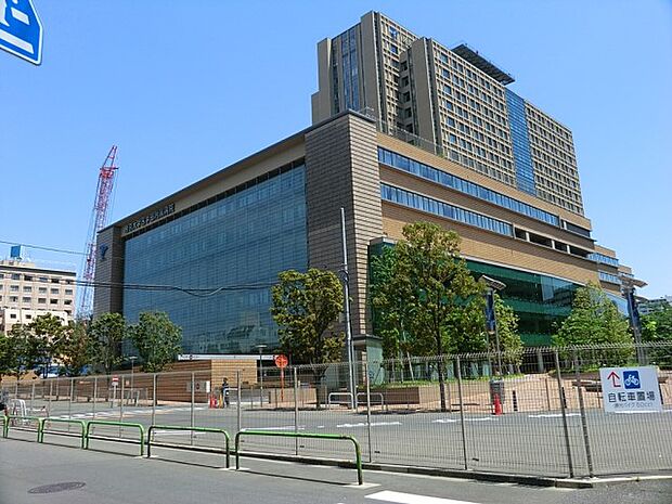 帝京大学医学部附属病院（約1,200m・徒歩15分）
