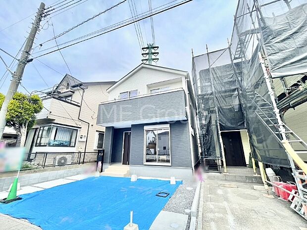 【現地外観写真】たっぷりの陽光と心地よい風が舞い込む住まい