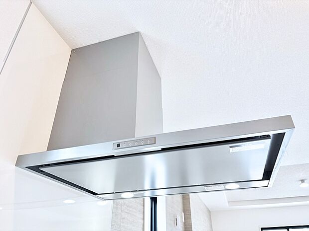 【その他設備(レンジフード)】基本的なお手入れはフィルターのみ！お手入れのしやすさも魅力です。