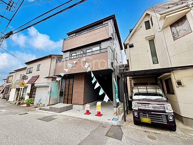 【現地外観写真】溢れる陽光でご家族の笑顔も輝く 