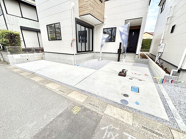 【駐車場】生活に欠かせない駐車スペース。
