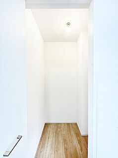 その他設備(リビングWIC)