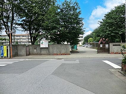 朝霞市立第四中学校 1630m(21分)