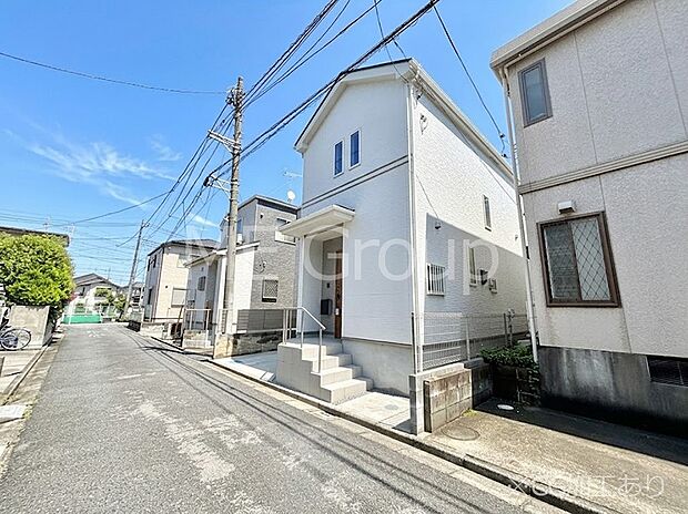 【前面道路含む現地写真】堂々完成！！ ここから始まる新生活を応援いたします！ 