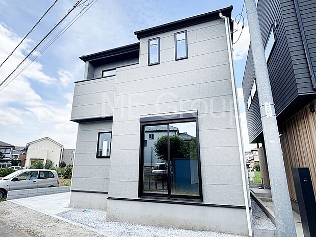 【現地外観写真】溢れる陽光でご家族の笑顔も輝く
