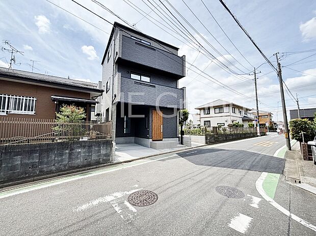 【前面道路含む現地写真】ここから始まる新生活を応援いたします