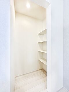 その他設備(パントリー)