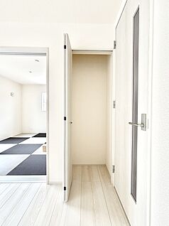 その他設備(リビング収納)
