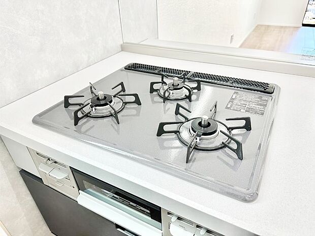 【その他設備(ガスコンロ)】三口ガスコンロでお料理が一気にはかどりそう