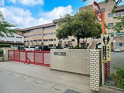 川越市立砂中学校 1120m