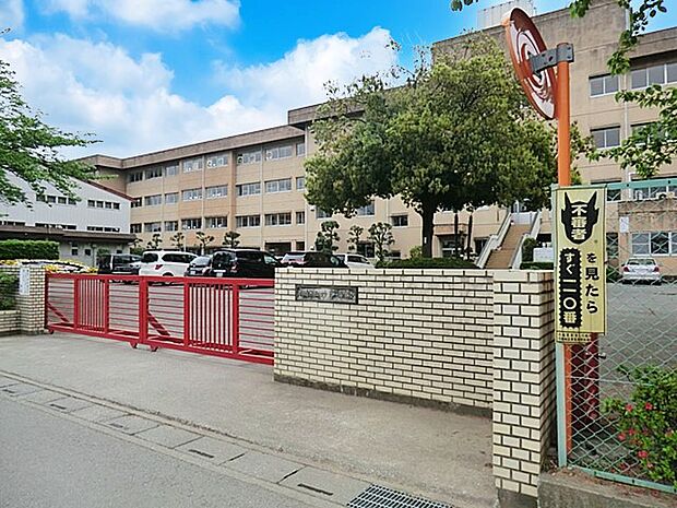 川越市立砂中学校（約1,120m）