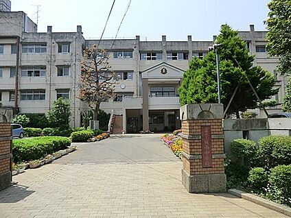 川越市立城南中学校 600m