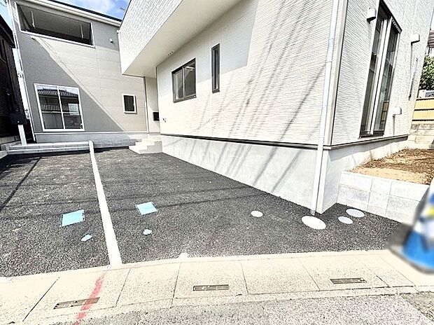 【駐車場】生活に欠かせない駐車スペース。