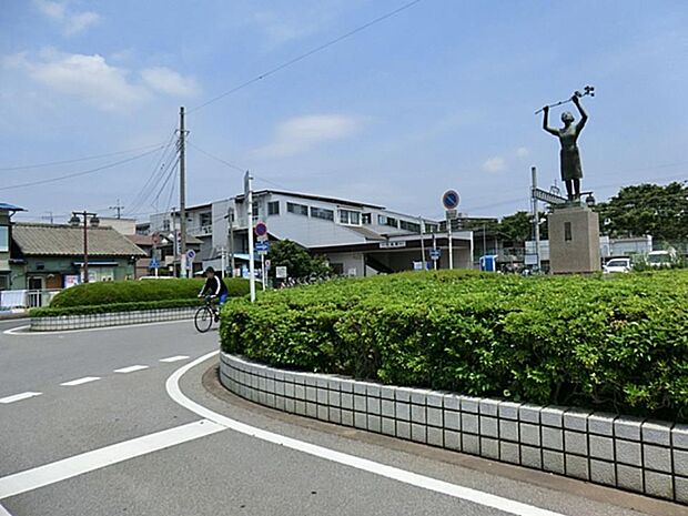 花崎駅（約2,400m・徒歩30分）