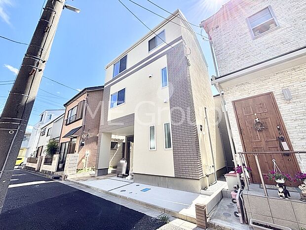 【前面道路含む現地写真】堂々完成!! ここから始まる新生活を応援いたします!