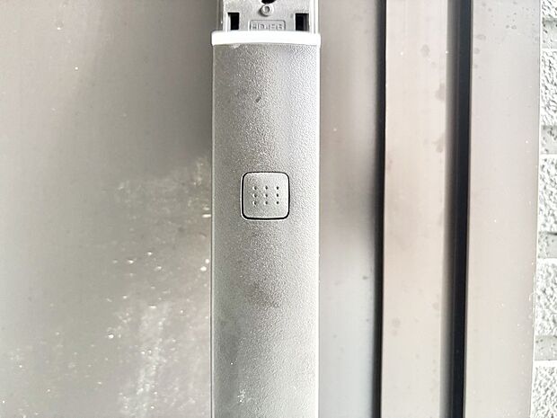 【玄関】ラクラク開錠!スマートコントロールキー。