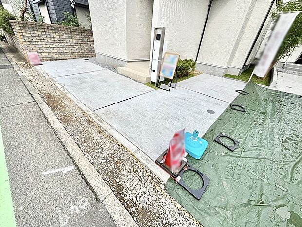 【駐車場】生活に欠かせない駐車スペース。
