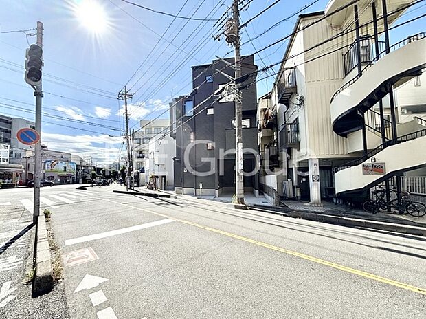【前面道路含む現地写真】ここから始まる新生活を応援いたします