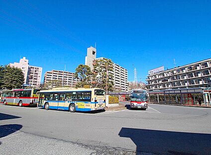 市が尾駅 1100m(14分)