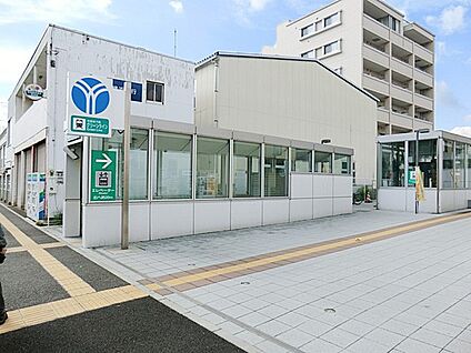 高田駅 800m