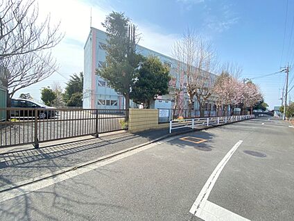山田小学校 90m(2分)