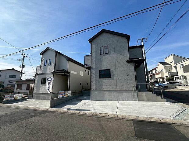 現地(2月)撮影
落ち着いた住宅街に建つ戸建てで、静かな住環境をお求めの方にぴったりです。