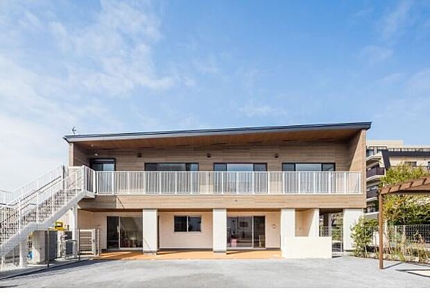 篠崎きらきら保育園(約240m)