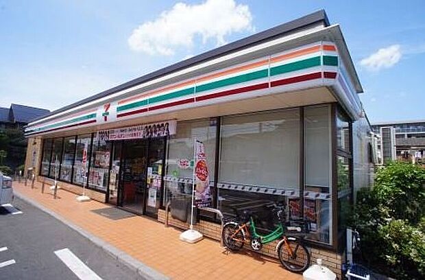 セブンイレブン江戸川北小岩7丁目店(約340m)
